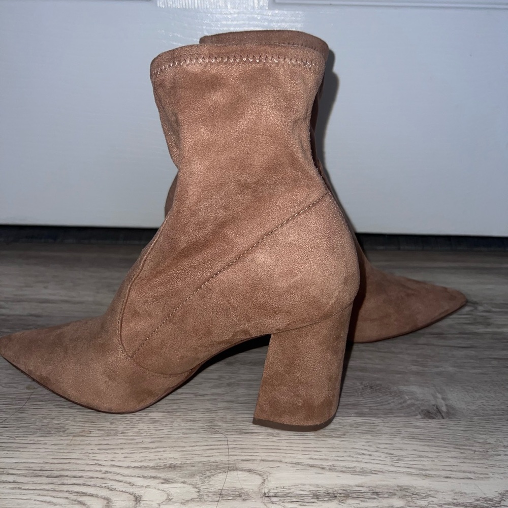 Steve Madden Helix Booties in Camel - Picture 3 of 7